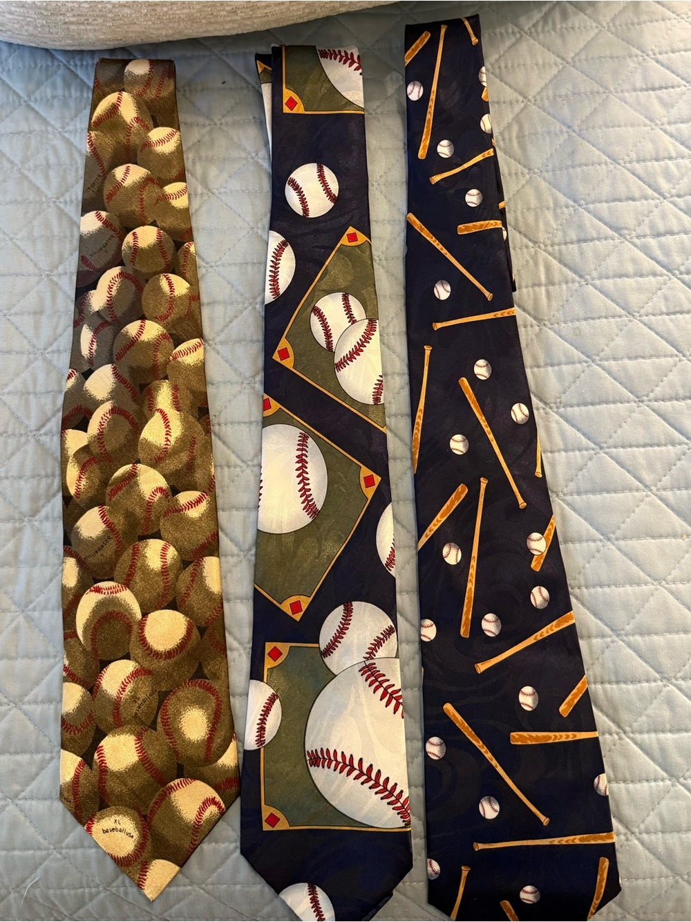 Baseball Print Men's Tie - Navy & Olive